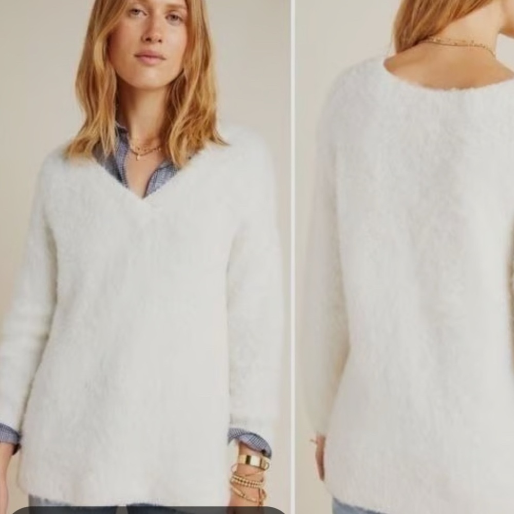 Cozy White V-Neck Sweater // Simone Sweater Ivory - Picture 4 of 11